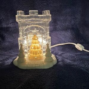 Snowbabies, Tower of Light, lighted